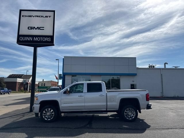 gmc sierra 2500 denali hd 2019 1GT12SEG4KF130282 image gmc sierra 2500 denali hd 2019 1GT12SEG4KF130282 image